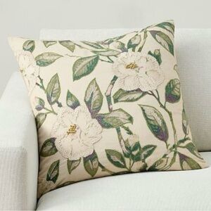 Pottery Barn Vintage Islands Magnolia Embroidered Pillow Cover 22”